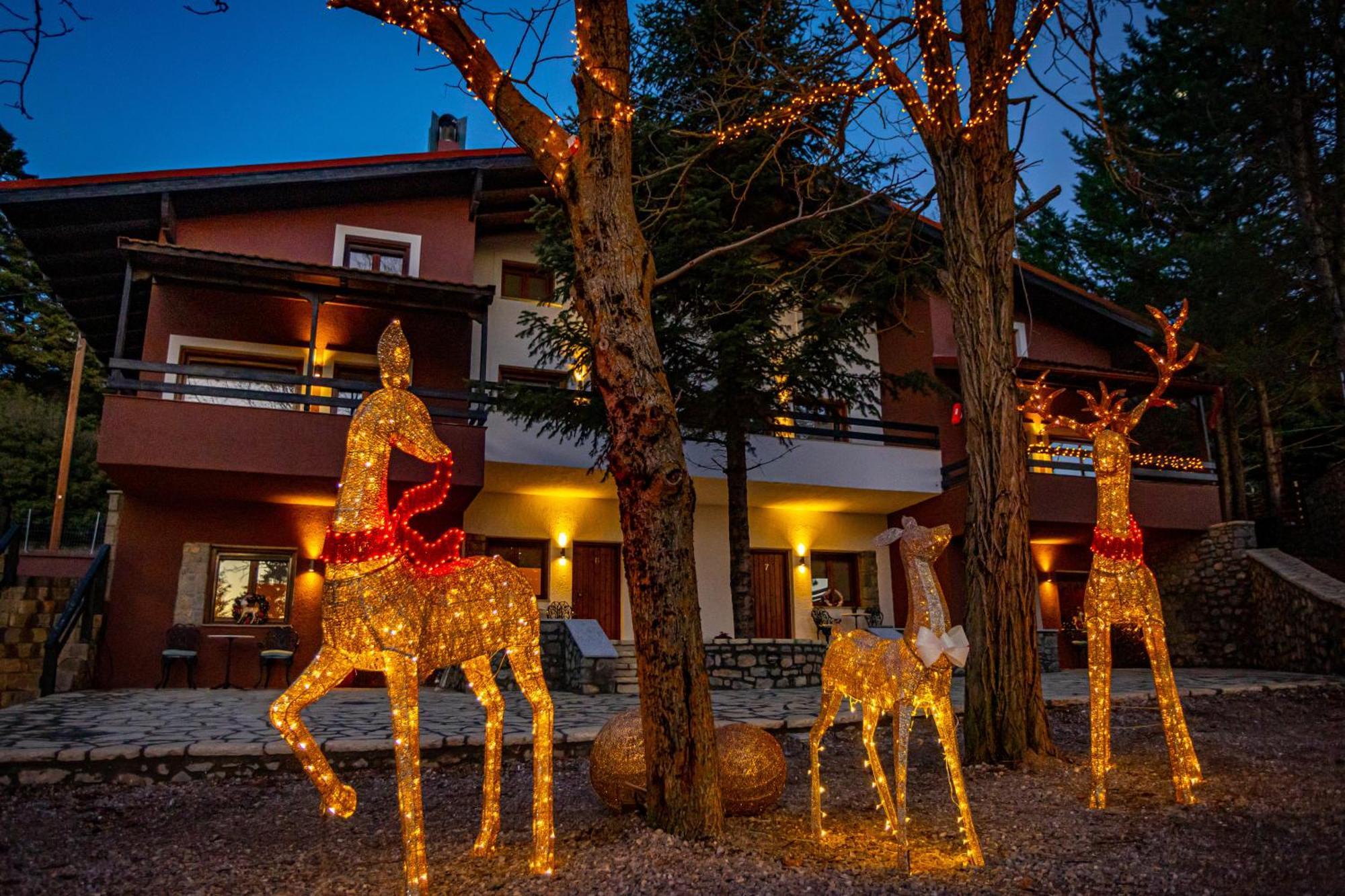 Mz Reindeer Hotel Kalívia Екстериор снимка