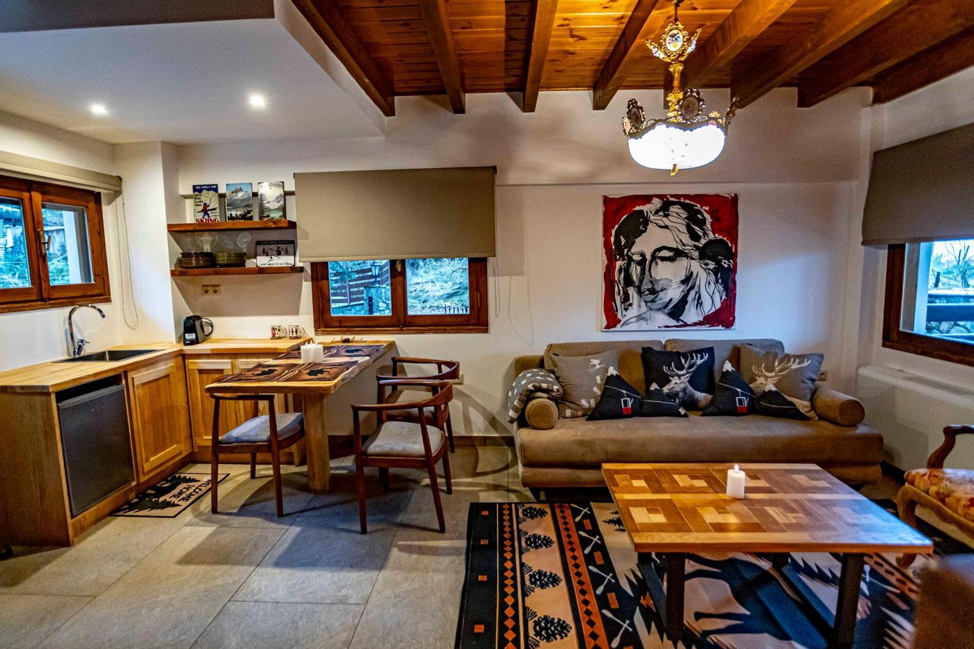 Mz Reindeer Hotel Kalívia Екстериор снимка